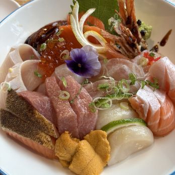 Kizuna - Chirashi Luxe--my fav - Sushi Bars Near Me - Vienna, Virginia Kizuna - Chirashi Luxe--my fav - Sushi Bars Near Me - Vienna, Virginia