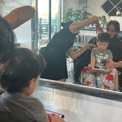 Mirror Mirror Salon