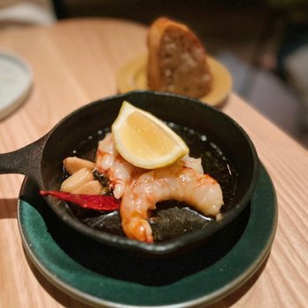 Claud - Red shrimp, olive oil, garlic - Wine Bars Near Me - New York, New York