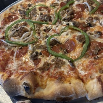 Billy's Tavern - Pizza! Of course! - Pubs Near Me - Davie, Florida
