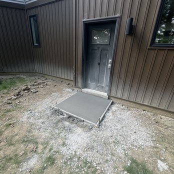 Michigan Rose Construction - Small landing in front of door - General Contractors Near Me Michigan Rose Construction - Small landing in front of door - General Contractors Near Me