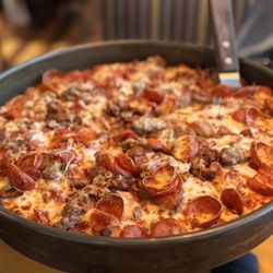 BJ's Restaurant & Brewhouse - Large Epic Five Meat Pizza - Large