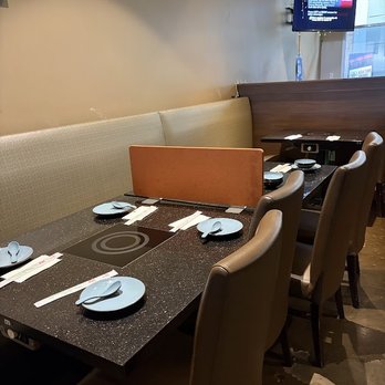 Happy Lamb Hot Pot - Dining Area - Hot Pot Near Me - Grand Prairie, Texas Happy Lamb Hot Pot - Dining Area - Hot Pot Near Me - Grand Prairie, Texas