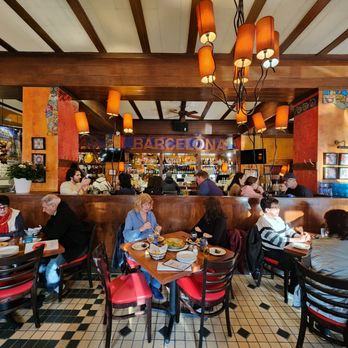 Tapas Barcelona - Inside - Spanish Near Me - Evanston, Illinois