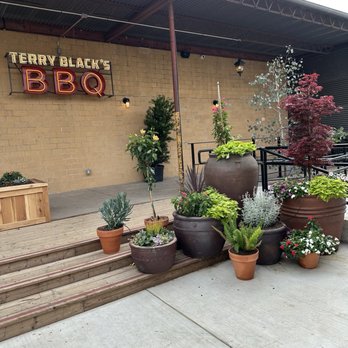 Terry Black's Barbecue - Waco - On the Patio! - Barbeque Near Me - Waco, Texas Terry Black's Barbecue - Waco - On the Patio! - Barbeque Near Me - Waco, Texas