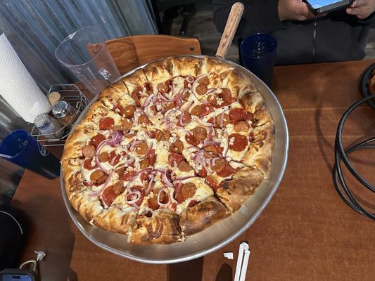 Blind Onion Pizza by null