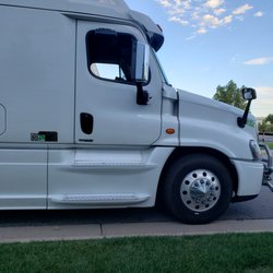Lott Logistics - Special deliveries on time Dependable and reliable honest work.. And good pay.