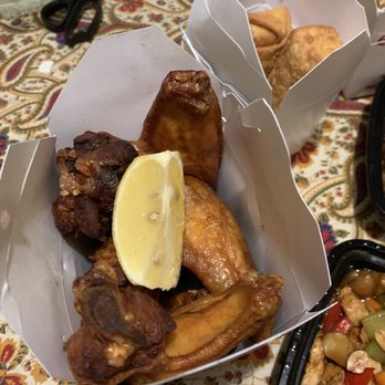 China Blossom - The Chicken Wings at China Blossom take me back to my childhood. They really are perfectly crisp and juicy. - Chinese Near Me - North Andover, Massachusetts