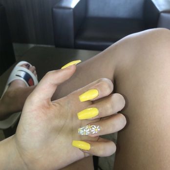 Kylies Nails and Spa - nails - Day Spas Near Me - Halifax, Nova Scotia Kylies Nails and Spa - nails - Day Spas Near Me - Halifax, Nova Scotia