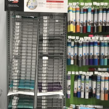 Michaels - If you Don't need Vinyl and want to waste your time come here ! - Art Supplies Near Me - Valley Stream, New York