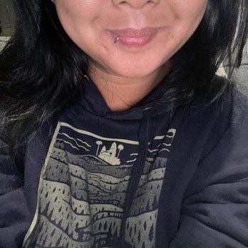 Orbit Skates & Boutique - my nose & lip piercing both healed well from here - Shoe Stores Near Me - San Leandro, California