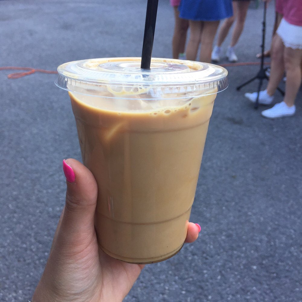 Lucky Lab Coffee - Pear vanilla sage iced latte. Very delicious! - Desserts Near Me - Austin, Texas Lucky Lab Coffee - Pear vanilla sage iced latte. Very delicious! - Desserts Near Me - Austin, Texas