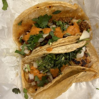 La Taquiza Y Mas - Chorizo tacos - Mexican Near Me - Glenview, Illinois