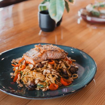 7 Devils Waterfront Alehouse by null