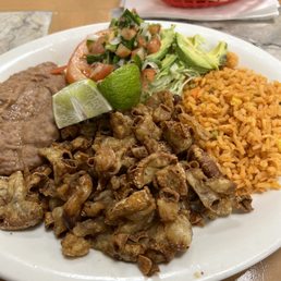 Tripas plate
