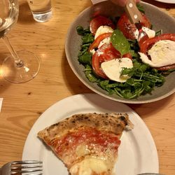 La Puttana - Caprese salad, margarita pizza.