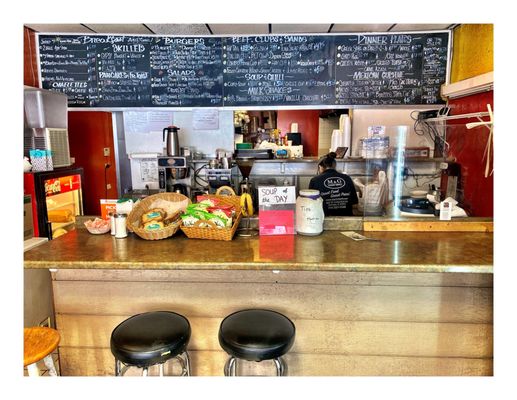 M&G chargrill by null