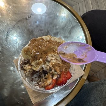 Island Bodega - Caccoo nutty bowl with extra nut(Cashew) - Acai Bowls Near Me - Cerritos, California