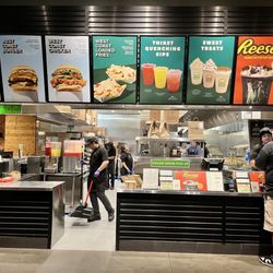 Shake Shack Mission Valley - Front of house at midnight on a Wednesday (Mission Valley)