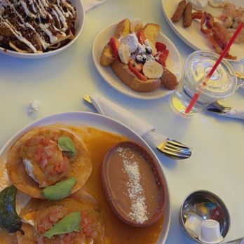 Con Huevos - Huevos, rancheros & Mole w side of French toast. - Mexican Near Me - Los Angeles, California Con Huevos - Huevos, rancheros & Mole w side of French toast. - Mexican Near Me - Los Angeles, California