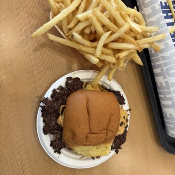 For The Win - Crispy season fries - Burgers Near Me - Alhambra, California
