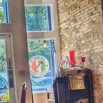 Awnie’s Italian Cuisine - Martinsville, IN Awnie’s Italian Cuisine - Martinsville, IN