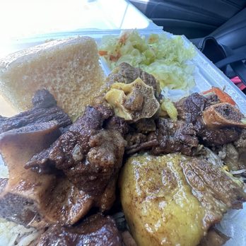 Stephanies Jamaican kitchen - Oxtail mix (jerked & curry) Cabbage (seasoning just right) cornbread(sweet) - Caribbean Near Me - Fort Worth, Texas Stephanies Jamaican kitchen - Oxtail mix (jerked & curry) Cabbage (seasoning just right) cornbread(sweet) - Caribbean Near Me - Fort Worth, Texas