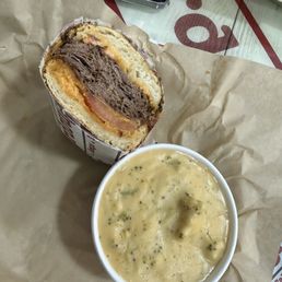 Smoked brisket and broccoli cheddar soup Smoked brisket and broccoli cheddar soup
