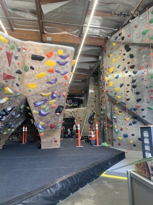 Hangar 18 South Bay by null