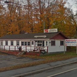 the outside of the restaurant