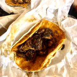 Max's Tacos & Cheeseburgers - Chicken mole
