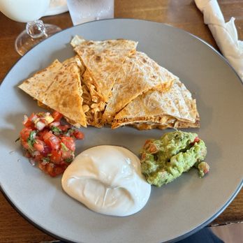 Las Palmitas - Quesadilla (shredded chicken) - Mexican Near Me - Vallejo, California
