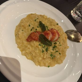 Gordon Ramsay Hell's Kitchen - Lobster risotto absolute trash! Needs salt pepper and fresh lemon my lobster was chewy like gum. - Desserts Near Me - Washington, DC, District of Columbia