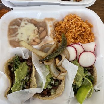Tacos 65 - Taco plate featuring 3 carne asada tacos and the grilled onion and pepper love - Tacos Near Me - Sacramento, California Tacos 65 - Taco plate featuring 3 carne asada tacos and the grilled onion and pepper love - Tacos Near Me - Sacramento, California