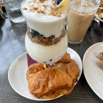 Whisk - Yogurt berry parfait - Breakfast & Brunch Near Me - Elizabethtown, Pennsylvania