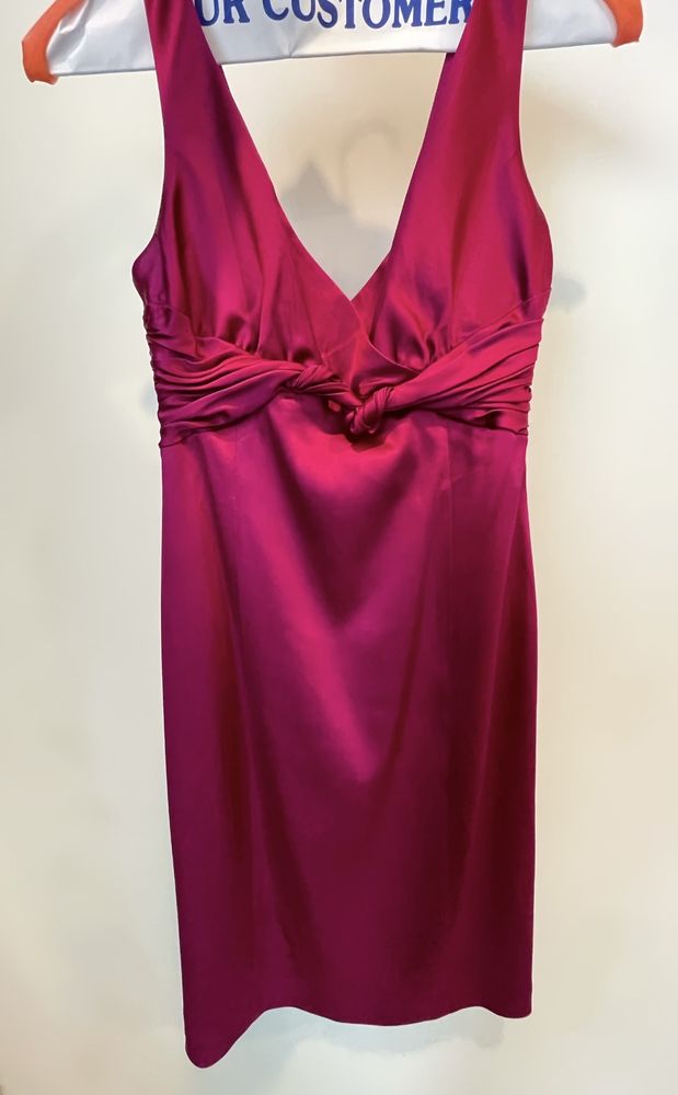 UNIVERSAL CLEANERS Updated September 2024 13 Photos & 67 Reviews 4650 Beverly Blvd, Los