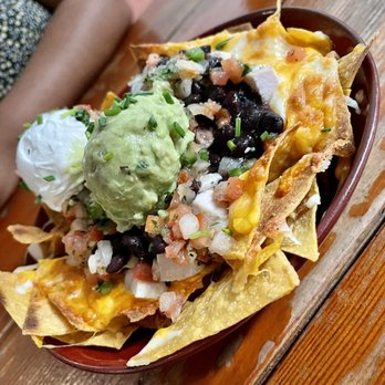 Maui Brewing - Brewpubs Near Me - Lahaina, Hawaii
