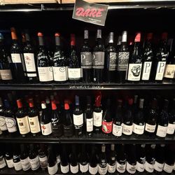 La Vid Fine Wines & Vinoteca - La vid wine bottle selection of priorat doc