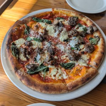 Eight Acres Kitchen & Bar - Bars Near Me - Brentwood, California Eight Acres Kitchen & Bar - Bars Near Me - Brentwood, California