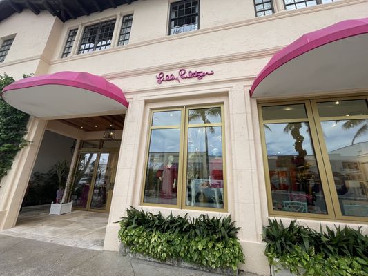 Lilly Pulitzer by null