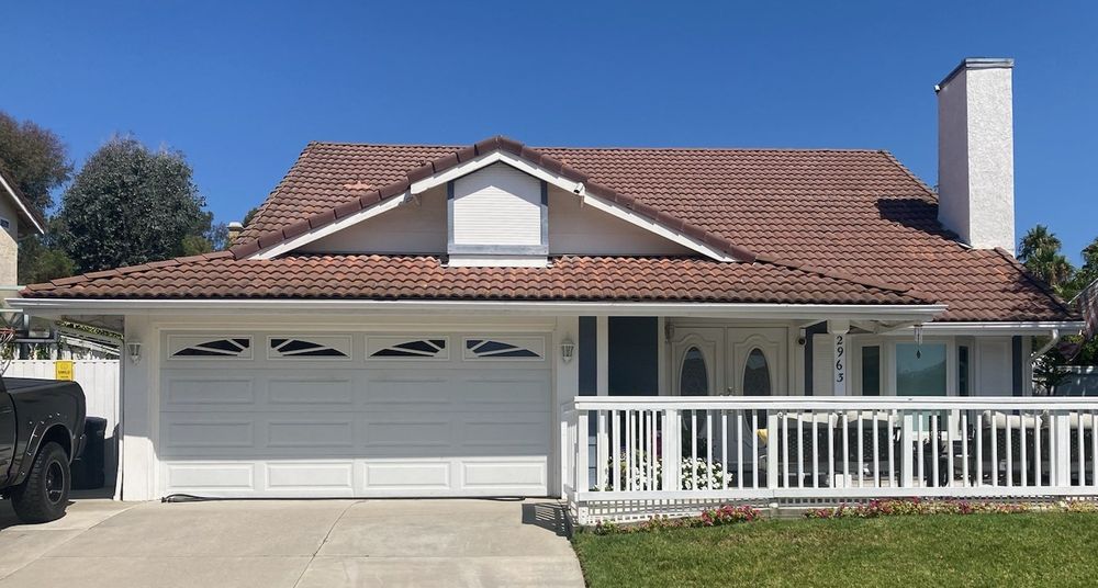 Slide of Lopez Roofing