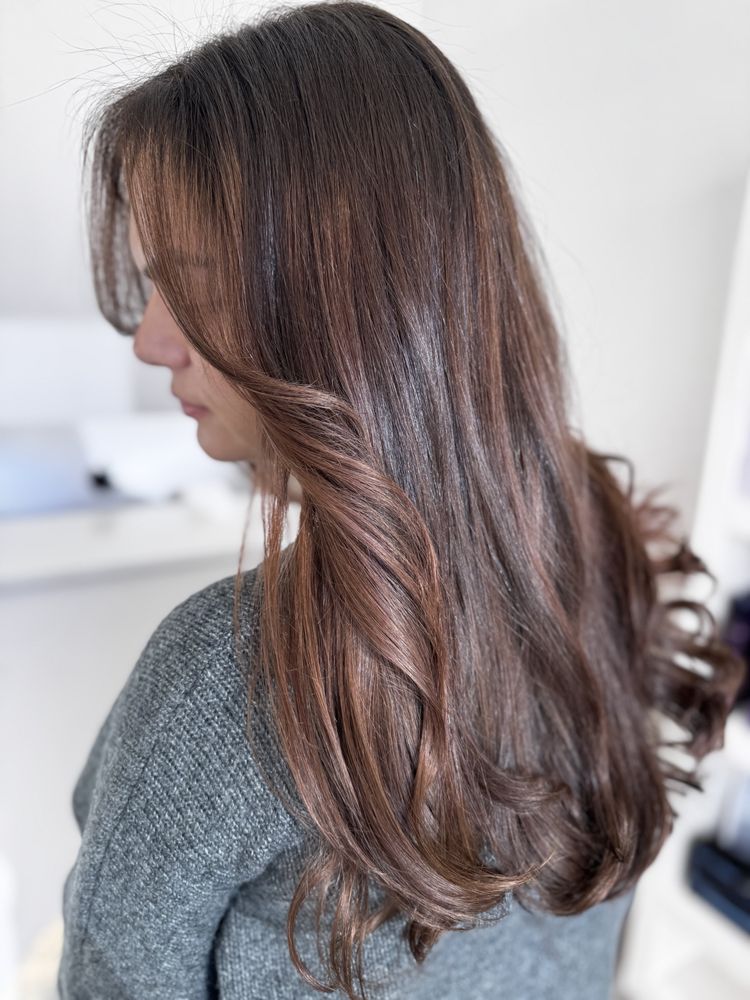 Samantha May Hair Extensions Logo