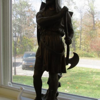 Starr Library - A serious looking fellow - Libraries Near Me - Rhinebeck, New York