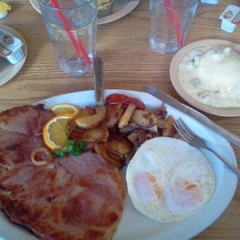 Ludlow Cafe - Now that's what I call a ham streak. - American Near Me - Ludlow, California