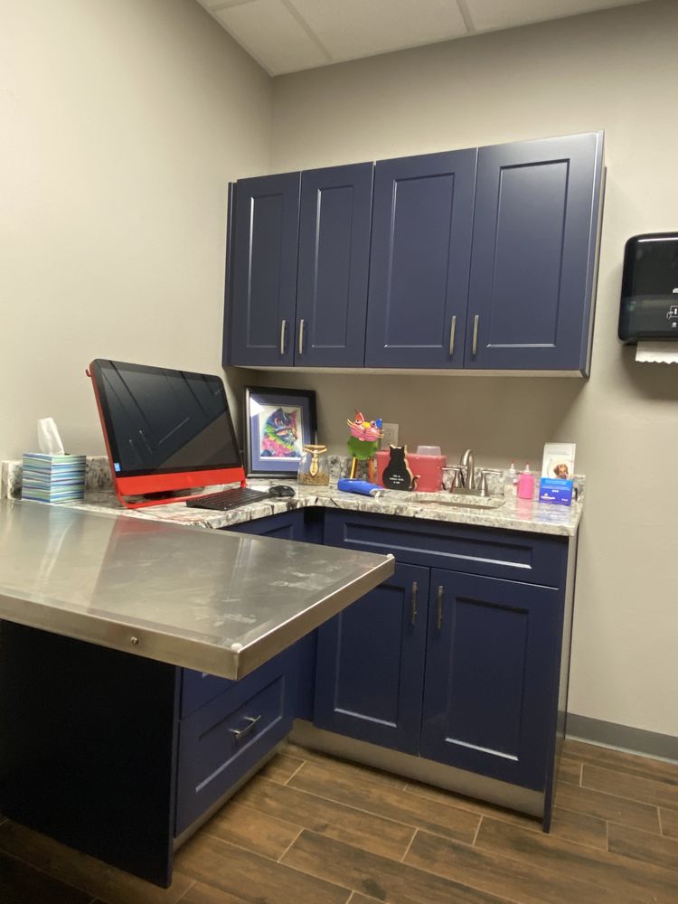 ALL BETTER VETERINARY HOSPITAL 11528 SW 15th St, Yukon, Oklahoma