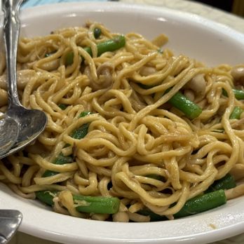 Hong Kong Palace - Mushroom and green beans pan fried noodles - Dim Sum Near Me - Millbrae, California Hong Kong Palace - Mushroom and green beans pan fried noodles - Dim Sum Near Me - Millbrae, California