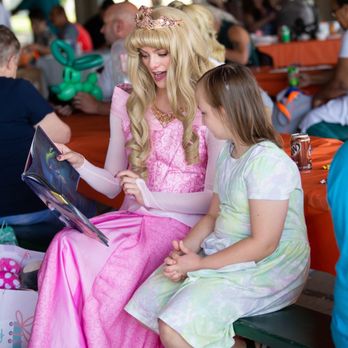 Millquas Productions - Candid photo of our character at corporate event - Video/Film Production Near Me - South Jordan, Utah Millquas Productions - Candid photo of our character at corporate event - Video/Film Production Near Me - South Jordan, Utah