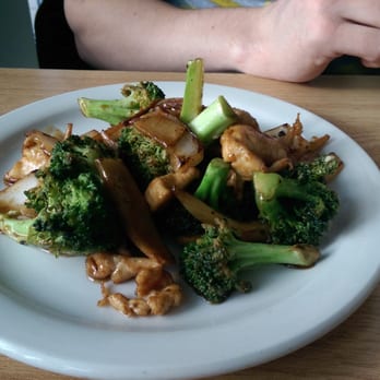 JJ's Wok and Grill - Lunch size of Chicken and Broccoli!! - Chinese Near Me - Houghton, Michigan JJ's Wok and Grill - Lunch size of Chicken and Broccoli!! - Chinese Near Me - Houghton, Michigan