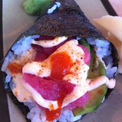 Spicy tuna hand roll