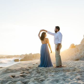 Fabi Rosas - Anniversary pictures - Event Photography Near Me